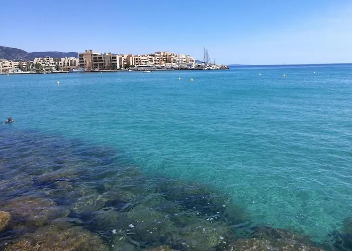 Bo210-203 Mazet 2 Pieces Mezzanine 6 Couchages Bormes Les Mimosas Villa La Favière